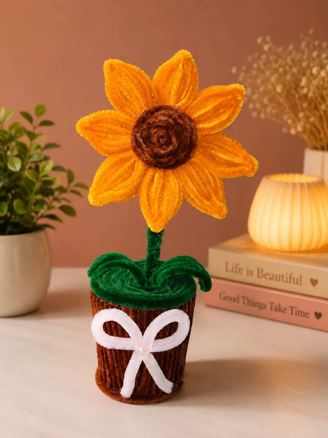 Sunflower pot
